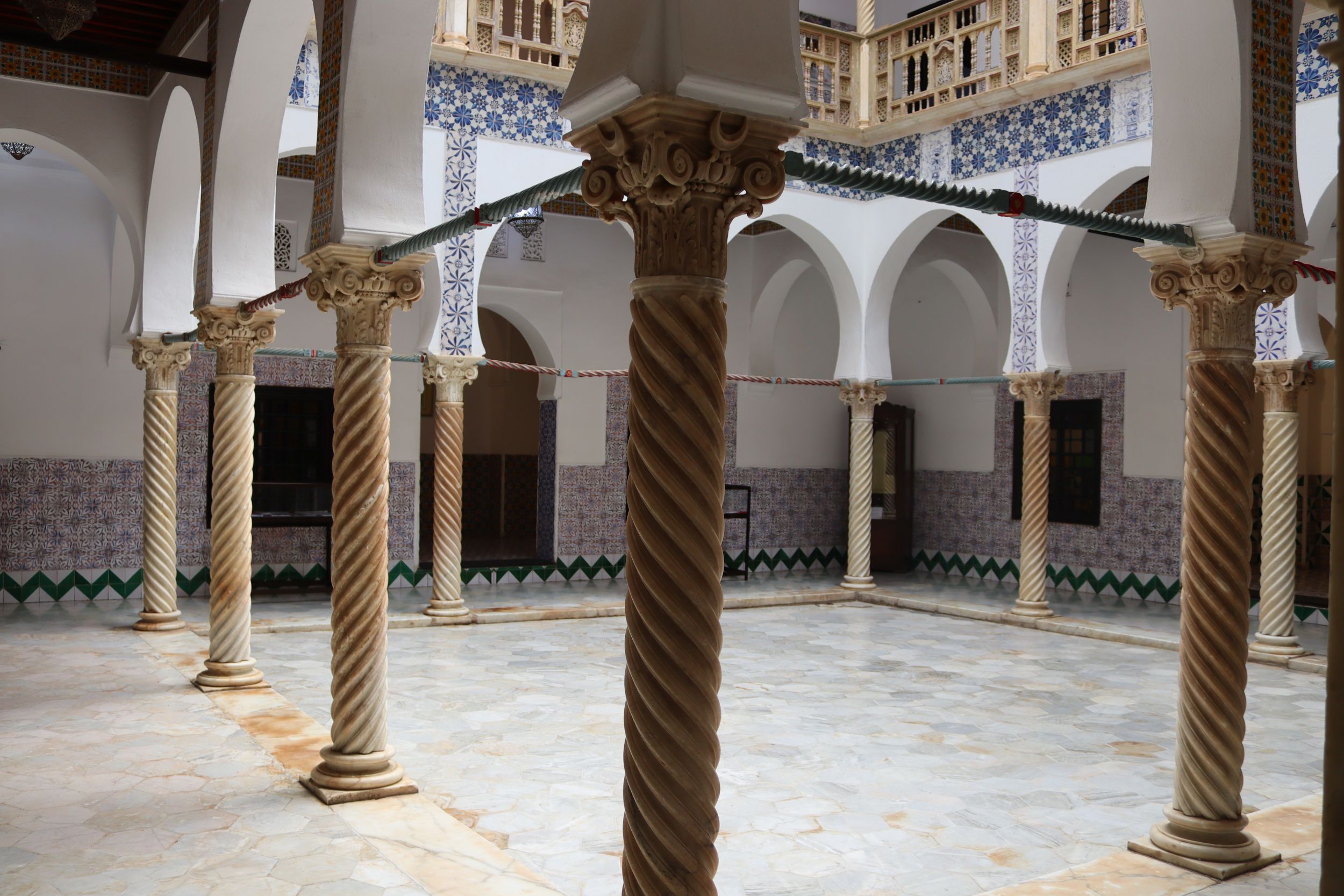 القصر18